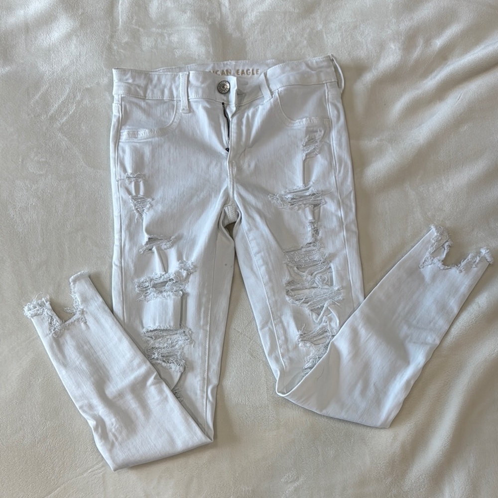 American Eagle White Denim Jeans